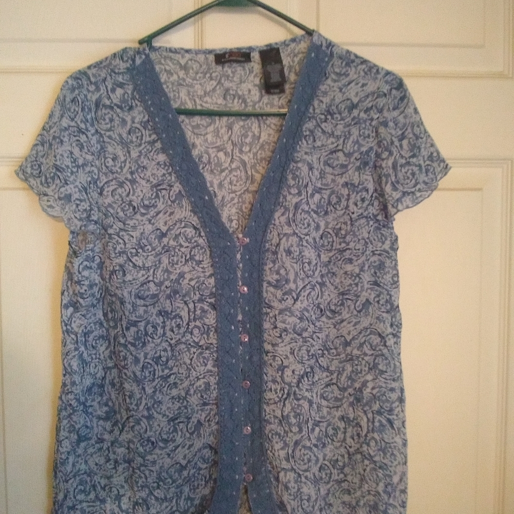 Ratio A Liz Claiborne Co. Blouse